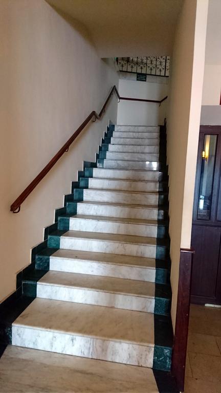 Hotel Pui De Urs Βουκουρέστι Εξωτερικό φωτογραφία